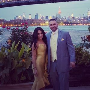 Midi body-Con Dress!